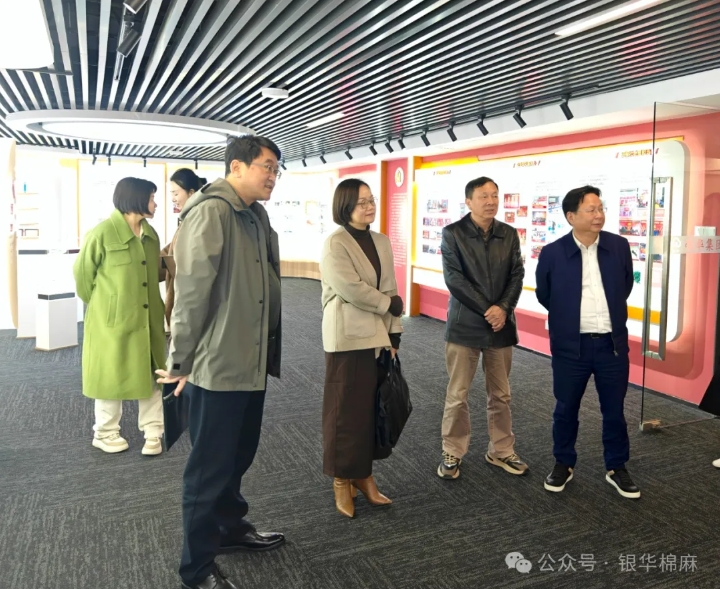 “党建引领聚合力，工会帮扶促发展”主题党日活动
